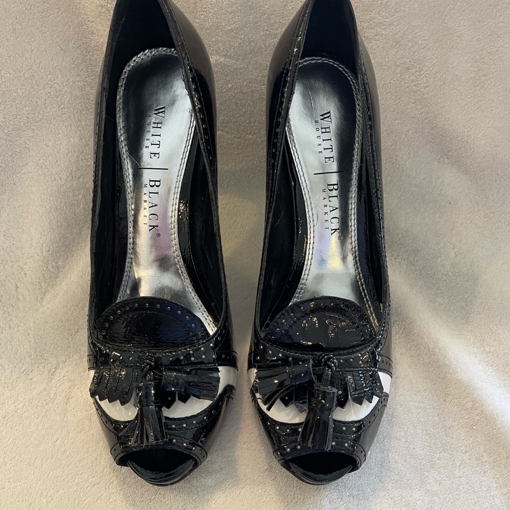 White House Black Market Heels w/Tassles